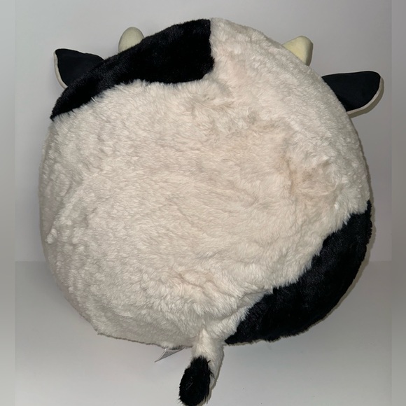 UK Exclusive Fuzz-a-mallows Fuzzy Connor Cow Squishmallows - Picture 3 of 3